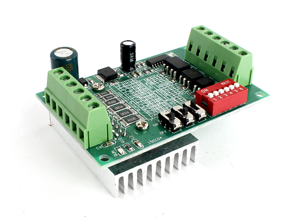 디바이스마트,MCU보드/전자키트 > 버튼/스위치/제어/RTC > 모터/모터컨트롤,SZH,TB6560 3A CNC 스텝 모터 드라이버 모듈 [SZH-MDBL-023],최대 전류 3A, 24V까지 구동 가능 / 기판에 장착된 스위치 조작을 통해 전류량 세부 설정 가능 / Voltage: DC 10V - 35V / Size: 76mm x 50mm x 35mm