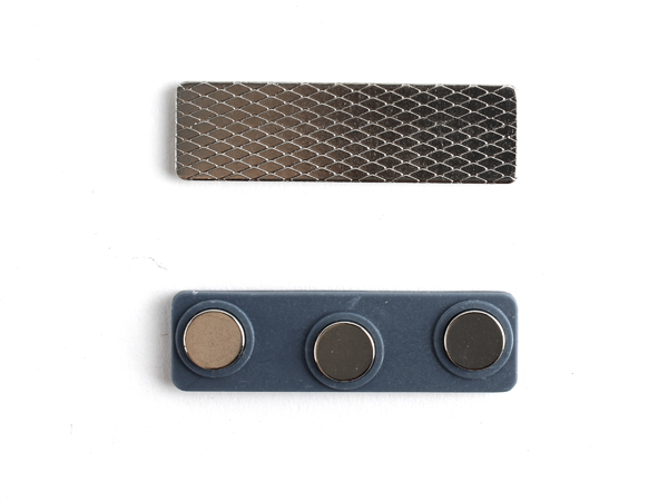 디바이스마트,스위치/부저/전기부품 > 지원부품 > 자석/네오디움 > 자석(메모홀더),NTY (중국),네오디움 사각 자석 홀더 [NTY-NES3H],탈부착이 쉬운 네오디움 강력 자석 명찰 / Size : 45mm X 15mm