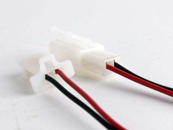 디바이스마트,커넥터/PCB > 직사각형 커넥터 > 하네스 케이블 > 자동차 하네스,NW3 (New3),하네스 커넥터 DJ2.8 2핀 케이블,2핀 AWG20, 암 or 수 싱글, LED 배선, 자동차 차량 배선, 각종 DIY 작업에 많이 사용하는 하네스 커넥터 입니다.  / ※제조사에 따라서 커넥터 모양이 변경될 수 있습니다 (랜덤)