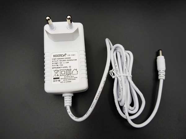디바이스마트,오픈소스/코딩교육 > 아두이노 > 아두이노 케이스/악세사리,SZH,오딧세이(ODYSSEY) 호환 12V 2A KC 인증 아답터 [SZH-PSU03],미니PC 오딧세이(ODYSSEY) 및 아두이노 등의 마이크로컨트롤러 제품에 전원을 공급할 수 있는 12V 2A 아답터 / 잭 : 5.5mm/2.1mm(외경/내경) / 정격출력 : DC 12V 2A / 정격입력 : 100 - 240V / 50-60Hz / 0.8A / 사이즈 : 46mm X 82mm X 67mm