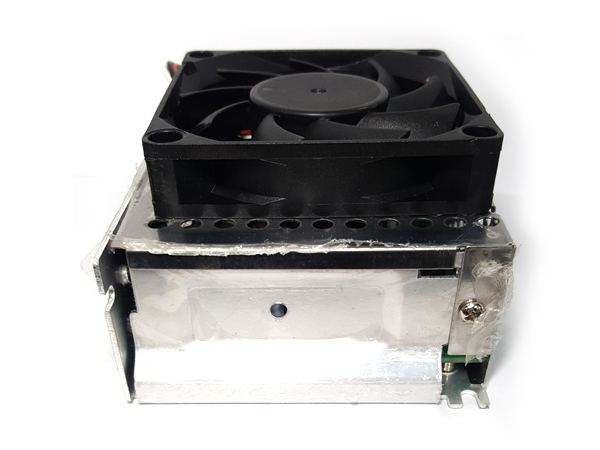 디바이스마트,MCU보드/전자키트 > 전원/신호/저장/응용 > 레벨컨버터/전압관리,SZH,600W 스텝업 DC컨버터 쿨러 FAN [SZH-EKBD-070],입력 전압 : 12V ~ 60V / 출력 전압 : 12V ~ 80V / 출력 전류 : 최대 10A / 변환 효율 : 95% / 사이즈 : 111mm X 77mm X 51mm