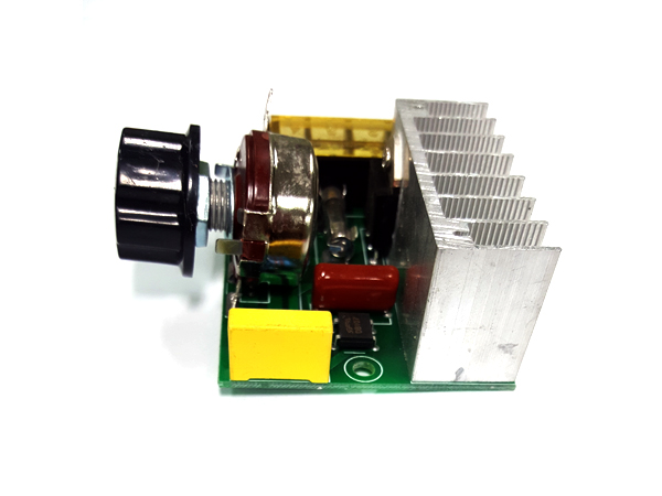 디바이스마트,MCU보드/전자키트 > 전원/신호/저장/응용 > 레벨컨버터/전압관리,SZH,4000W SCR 전압 조정기 레귤레이터 [SZH-MSC-010],최대 전력 : 4000W / 작동 전압 : AC 200V / 전압 조정 : AC 0V - 220V / 효율성 : 90% / 크기 : 85mm X 55mm X 38mm