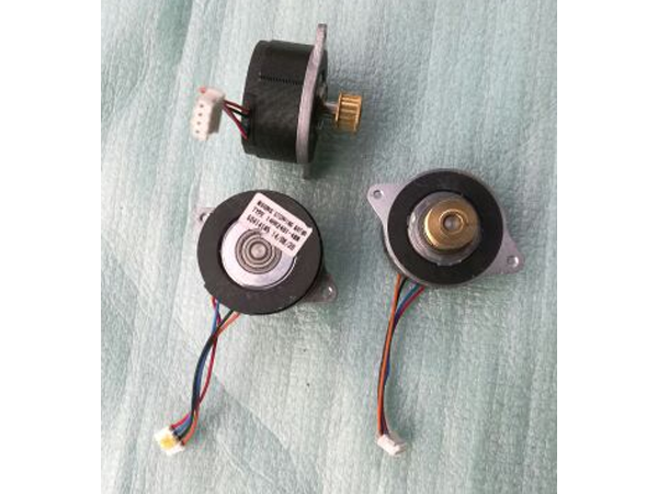 스태핑모터(14HK0402-111N)