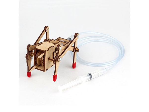 디바이스마트,MCU보드/전자키트 > 교육용키트/로봇 > 교육용키트 > 재미있는키트/기타,스터디랜드,[아이우디] 4족 보행 로봇 1명 set,주사기의 수압과 MDF을 이용하여 4족 보행 로봇 원리를 알아보는 실험입니다. *목공용풀(불포함) 이용