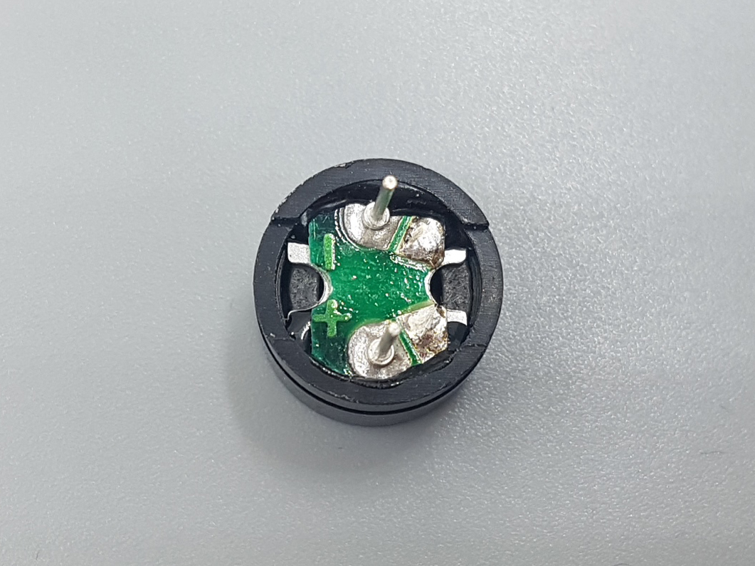 디바이스마트,스위치/부저/전기부품 > 부저/스피커/사이렌 > 부저 > 회로외장형 부저,SZH,12x8.5mm 16옴 부저 [FQ-001],회로외장형 부저 / Rated Voltage: 1.5V / Size: 12X8.5mm 