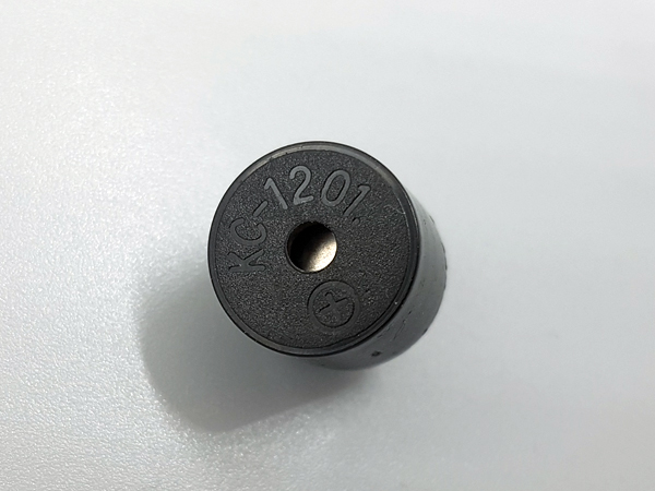 디바이스마트,스위치/부저/전기부품 > 부저/스피커/사이렌 > 부저 > 회로내장형 부저,SZH,12x9.5mm KC1201 16옴 부저 [FQ-002],회로내장형 수동 부저 KC1201 / Rated Voltage: 1.5V / Size: 12x9.5mm