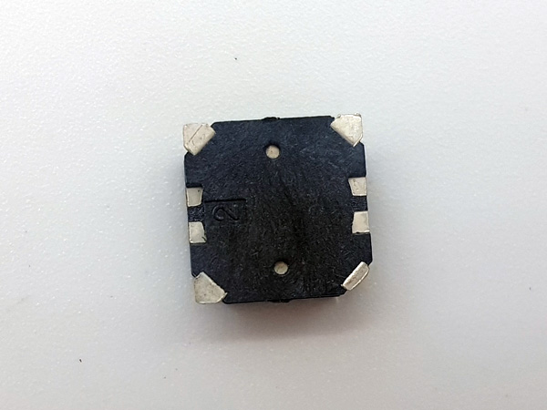 디바이스마트,스위치/부저/전기부품 > 부저/스피커/사이렌 > 부저 > SMD 부저,SZH,8530 SMD 마그네틱 부저 [FQ-007],SMD 수동 패치 부저 / Rated Voltage: 3.6V / Coil Resistance: 16옴 / Size: 8.5x8.5x3mm