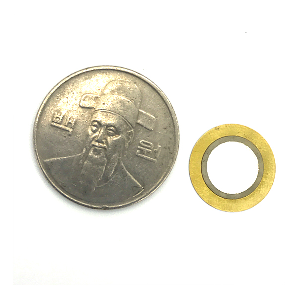 디바이스마트,스위치/부저/전기부품 > 부저/스피커/사이렌 > 부저 > 세라믹 부저,SZH,15mm 압전 세라믹 부저 [FQ-029],세라믹 부저 / 15Φ / 6.0±0.6KHz / 500Ω / 12nF / 간단한 사운드 재생에 사용가능한 피에조부저입니다.제품은 1개 낱개판매품입니다