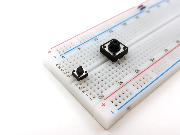 디바이스마트,스위치/부저/전기부품 > 스위치 > Tact 스위치,SZH,브레드보드용 4핀 택트스위치 6x6 breadboard friendly switch 4p [SZH-TH0018],TACT 스위치 / DIP TYPE / 4PIN / 빵판에 바로 연결사용하는 특별한 택트스위치입니다. 부품다리가 휘어져있는 다른 제품들과 다르게 브레드보드에 알맞은 길이로 곧게 뻗어있습니다.