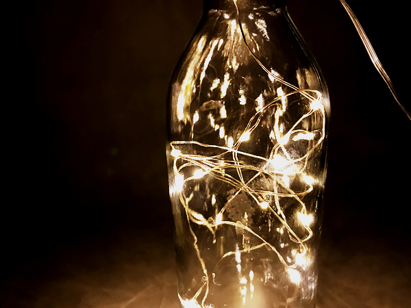 디바이스마트,LED/LCD > LED 인테리어조명 > 장식용 LED,SZH,슬림 와이어전구 2m 무점멸LED 웜화이트 [SZH-ML-057],색상 : 웜화이트(Warm White) / LED타입 : 점멸, 무점멸 / 전원타입 : AA건전지x3