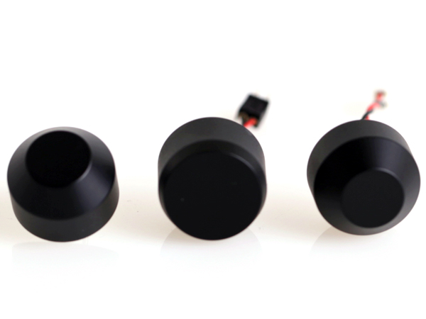 디바이스마트,MCU보드/전자키트 > 센서모듈 > 라이다/거리/초음파/라인 > 거리/근접센서,센서텍(주),자동차용 초음파 센서 [ST-208W-T3],센서 외형이 알루미늄 재질로 외부 충격에 강한 내구성 실현 / 방수/방진형 구조로 사용 환경의 제약이 없음(눈,비 등의 전천후 사용 가능) / 넓은 사용 온도 범위의 실현으로 다양한 환경에 적용 가능