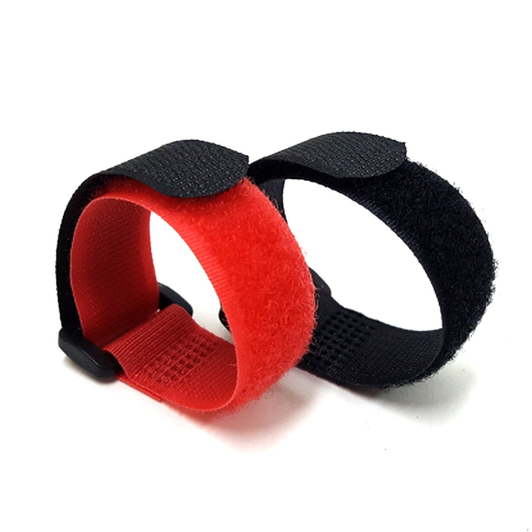 디바이스마트,컴퓨터/모바일/가전 > 네트워크/케이블/컨버터/IOT > 네트워크 자재/공구/타이 > 케이블타이/몰드,,고리형 벨크로/찍찍이 케이블타이 20x200mm (블랙) [SZ-XL036],고리형 벨크로 케이블타이 / 크기 : 20×200mm / 색상 : 블랙 / 복잡한 선을 간편하게 정리하는 고리형 벨크로타이 입니다. 각종 선정리나, 컴퓨터 전선작업이 필요할때 적합합니다.