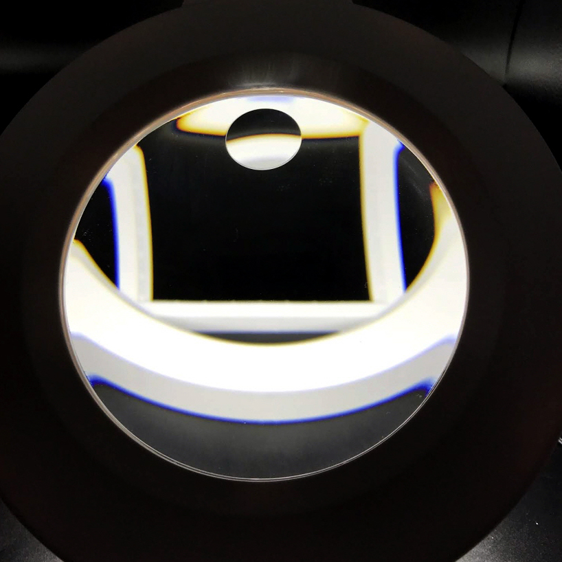 디바이스마트,수공구/전자공구/전동공구 > 전자공구 > 광학기기 > 확대경,NTY (중국),LED 스탠드 확대경 루뻬 루빼 돋보기 탁상용(화이트)대형 [NTY-YT004],정밀작업, 다양한 실험/수업에 용이하게 사용 가능한 확대경 입니다. AA * 3개 건전지로 사용가능하며, 메인렌즈 2배율 (120mm) 보조렌즈 5배율 (25mm)이 제공됩니다. 렌즈를 둘러싼 19개의 내장형 LED와 2단계 밝기조절이 가능한 3개의 돌출형 LED로 구성되어있습니다.(건전지, 아답터 미포함)