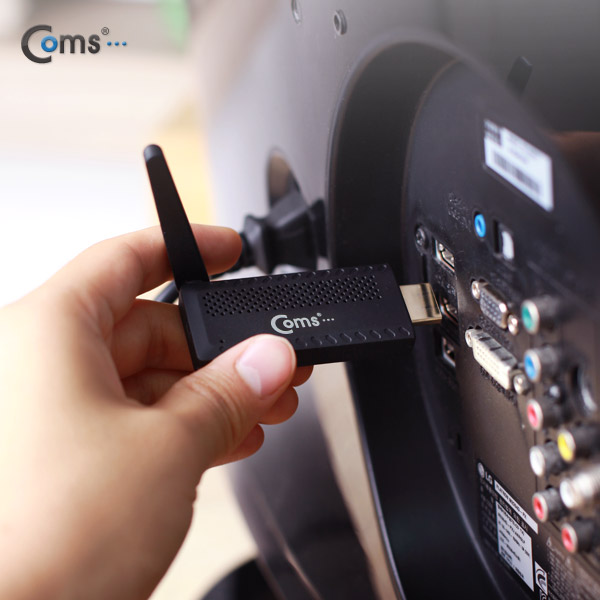 디바이스마트,컴퓨터/모바일/가전 > 스마트폰/스마트기기 > 케이블/젠더 > 젠더,Coms,[ST045]  Coms 스마트폰 무선 MHL 동글 Miracast/DLNA 지원(iOS10 미러링지원),스마트 기기에 있는 영상/음성 컨텐츠를 무선으로 전송하여 TV의 HDMI 단자로 출력하는 무선 MHL동글(아답터) 입니다.