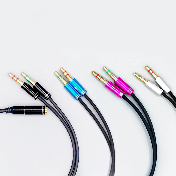 디바이스마트,케이블/전선 > 영상/음향 케이블 > 스테레오/RCA 케이블,s-turbo,이어셋 to PC 변환 케이블 3.5mm [실버][MO-YRD-049],이어셋 to PC 변환 케이블 / 길이 : 33cm / 색상 : 실버 / 3극(MIC) 이어폰을 PC 헤드셋으로 사용할 수 있음