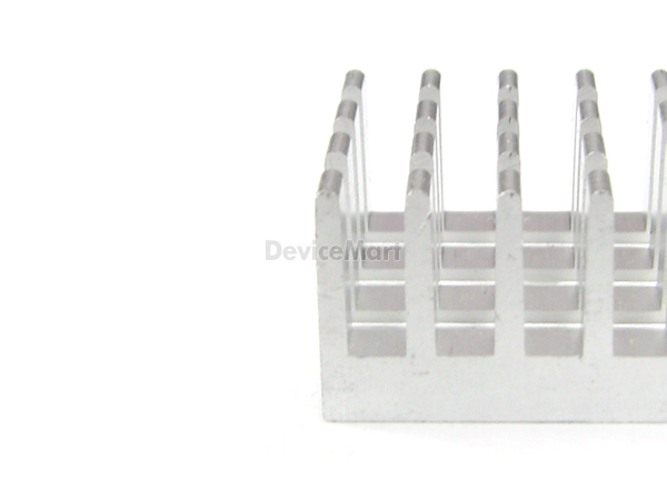 디바이스마트,스위치/부저/전기부품 > 지원부품 > 방열판/절연지,대진전자,사각 방열판(크로스-백색)-15x15x10,가로:15mm 세로:15mm 높이:10mm
