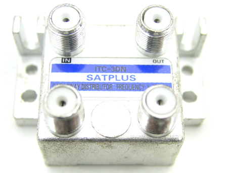 디바이스마트,컴퓨터/모바일/가전 > 네트워크/케이블/컨버터/IOT > KVM스위치/분배기/선택기 > 모니터 선택/분배/확장기,(주)대건텔레콤,RF 분배기3:1(CATV용) [K0647],