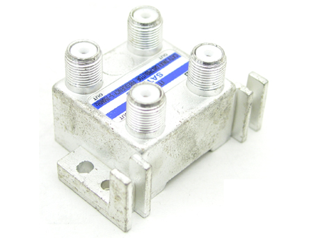 디바이스마트,컴퓨터/모바일/가전 > 네트워크/케이블/컨버터/IOT > KVM스위치/분배기/선택기 > 모니터 선택/분배/확장기,(주)대건텔레콤,RF 분배기3:1(CATV용) [K0647],