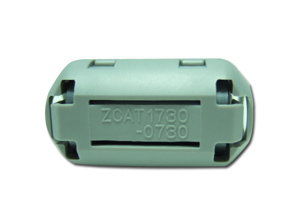 디바이스마트,RLC/수동소자 > 필터/페라이트코어/펠티어 > 페라이트코어 > 페라이트코어-케이블용,TDK,ZCAT1730-0730A,내경 : 7 ±1 /외경 : 16.5 ±1 / 케이블 : 4 to 7(USB/IEEE1394) / 전선케이블에 쓰이는 노이즈 필터입니다. 사이즈 별로 사용하여 보세요.