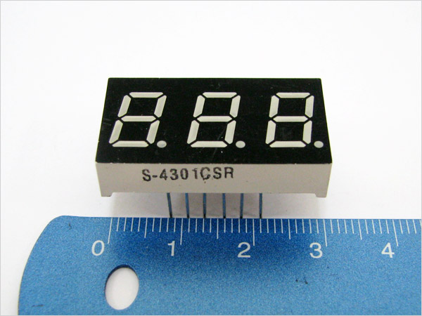 디바이스마트,LED/LCD > FND/도트매트릭스 > FND(세그먼트LED) > FND,Any Vendor,4301CSR,배열 : 3자리 / 사이즈 : 30.1x16mm / 색상 : 레드(Red) / Cathode타입