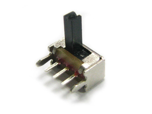 디바이스마트,스위치/부저/전기부품 > 스위치 > 슬라이드 스위치,Any Vendor,SK-12D02,슬라이드스위치 / 노브 높이 : 4mm / 가로 슬라이드 스위치 /  3PIN  / 1C2P / DC 50V 0.3A /