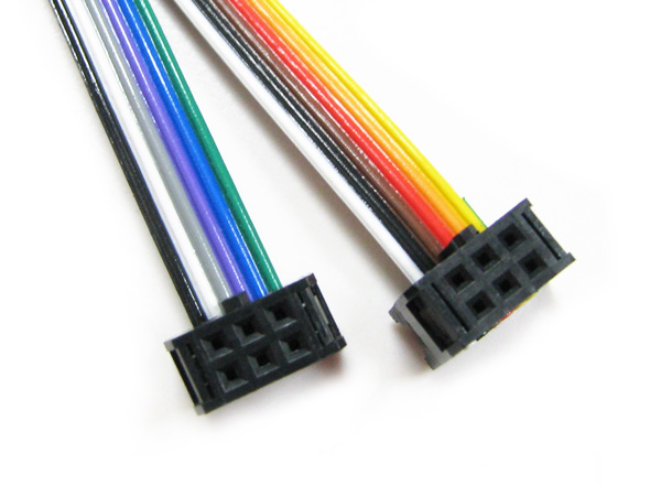 디바이스마트,케이블/전선 > 플랫케이블 (IDC) > 플랫전선,(주)엔티렉스,NT-6_to_1-Adapter,IDC 6핀 커넥터 케이블 / 길이 : 20cm / 커넥터 색상 : 블랙 / 디버깅용도나 ISP일렬로되어있는경우, LCD를 직접 하나씩 연결하는경우등에 사용할수 있습니다.
