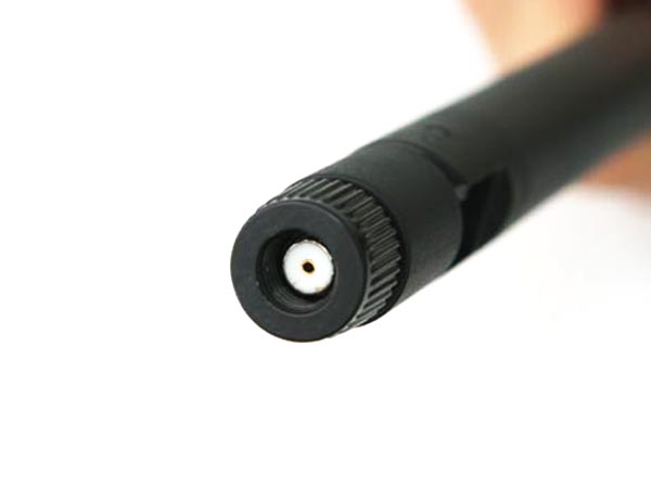 디바이스마트,MCU보드/전자키트 > 통신/네트워크 > 안테나 > 외장형 안테나,(주)칩센,블루투스 안테나 (DAT5-G01R),SD1000,UD100,MSP1000용 5dBi 다이폴안테나, SMA-오른나사(Reverse) 무지향