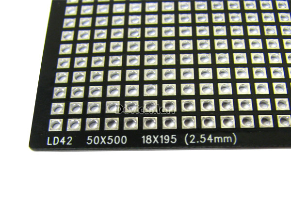 디바이스마트,커넥터/PCB > PCB기판/관련상품 > 특수기판 > 휘어지는 PCB,거상인,[LD42] 50*500 휘어지는 사각만능기판 / 양면,기존 만능기판과 달리 사각형타입으로 손쉽게 납땜 가능, 휘어지고 가위로 잘리는 기판이므로 자유자재로 사용가능 , 일반 LED등 쉽게 장착가능