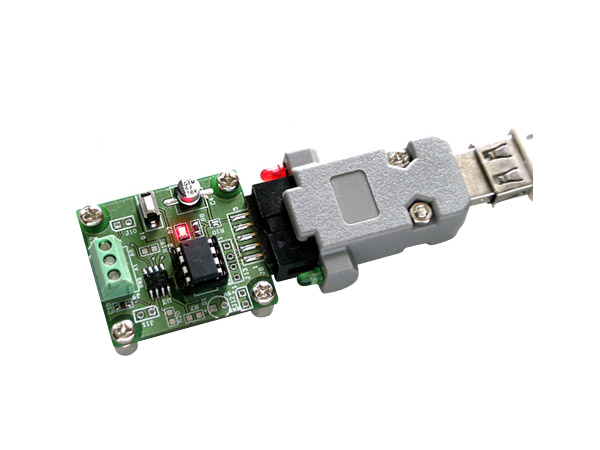 디바이스마트,MCU보드/전자키트 > 개발용 장비 > USB/RS232/RS485 컨버터,씨링크테크,USB232-AI,Analog값 / 온도 측정값을  USB 또는 RS232C 포트를 통해 PC로 읽어 드릴 수 있도록 만든 모듈입니다.