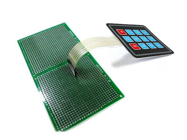 디바이스마트,스위치/부저/전기부품 > 지원부품 > 키패드,한진데이타,만능(멤브레인) 3x4키패드(HD-MSW3X4),메탈돔 방식의 멤브레인 스위치는 접점소자에 돔형 금속디스크를 고정하여 금속특유의 스프링 특성이 있어 택트스위치와 같은 클릭감을 느낄 수 있습니다. 멤브레인부는 앰보싱 처리되어 더욱 터치감을 높일 수 있게 설계되어 있습니다.