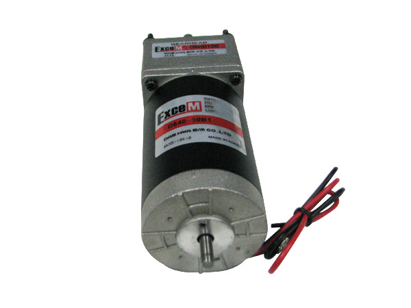 디바이스마트,기계/제어/로봇/모터 > 모터류 > DC기어드모터 > 일반기어,대화기전(주),D640,국산 DC모터입니다. 여러용도의 로봇에 만들려고 특별주문으로 만들었습니다. 출력을 15W에서 40W로 높이고 다양한 기어박스를 선택하실수 있습니다. / 대화기전(주)