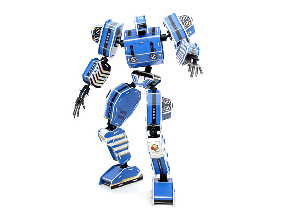 디바이스마트,기계/제어/로봇/모터 > 교육/취미로봇 > 종이로봇,(주)마로로봇,플래툰(PLATOON),(주) 마로로봇의 3D Puzzle 입니다. 고밀도 발포 스티로폼/종이와 플라스틱 관절을 사용한 입체 퍼즐입니다. 관절을 이용하여 조립하므로 자신만의 멋진 포즈와 동작 연출이 가능하며 스티로폼과 종이 사용으로 안전하게 퍼즐을 즐길 수 있습니다. 조립시 칼이나 풀이 필요없어 쉽고 재미있게 조립할 수 있습니다.