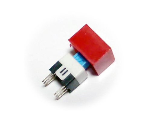 디바이스마트,스위치/부저/전기부품 > 스위치 > 푸쉬버튼 스위치 > 비조광형 스위치,Any Vendor,P2271-Lock,DC30V  0.1A / 2C2P / NON-SHORTING / 10x10x6.5(H)mm / SELF LOCK(버튼을 누른 상태로 잠김) 기능이 "있는" 제품 입니다. 버튼을 누르면 내려가고, 손을 떼면 올라오는 형태입니다.