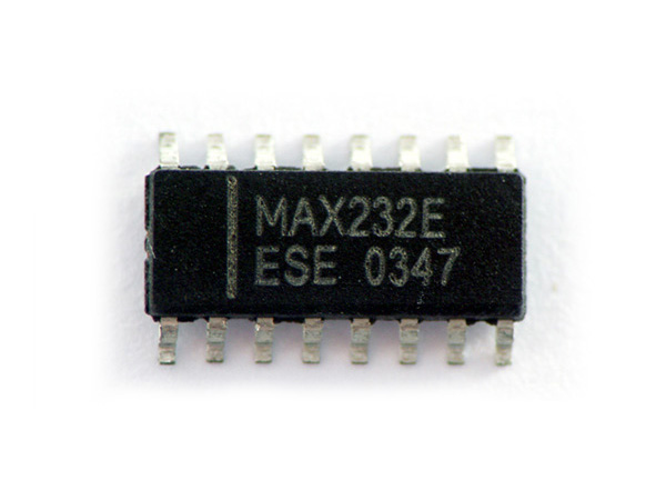 디바이스마트,반도체/전자부품 > 인터페이스 IC > 드라이버/수신기/트랜시버,MAXIM,MAX232EESE+,+-15kV ESD Protected, +5V RS232, 산업용 온도스펙 만족됩니다.