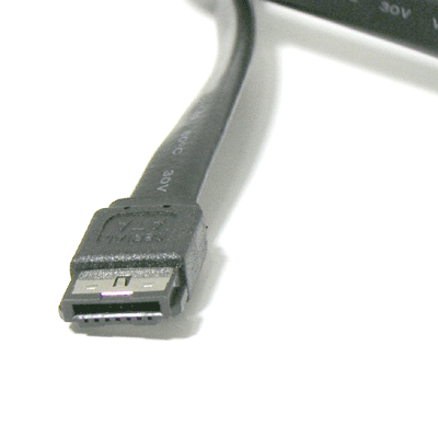 디바이스마트,케이블/전선 > PC/네트워크/통신 케이블 > SATA/HDD 케이블,Coms,ESATA 외장 전환 브라켓 [P0699],ESATA 외장 전환 브라켓 / 길이 : 50cm / 색상 : 블랙 / 외장 전용