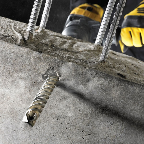 디바이스마트,수공구/전자공구/전동공구 > 초경/절삭공구 > 드릴류 > 해머드릴비트,디월트,SDS MAX 햄머 드릴비트 (4날) DT60842 (직경38mm),원산지: 독일 / 직경: 38mm x 전체길이: 570mm x 유효길이: 450mm