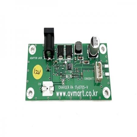 디바이스마트,MCU보드/전자키트 > 전원/신호/저장/응용 > 충전/배터리/전원,(주)케이 벨,리튬폴리머 12V 충전기 모듈(KB3652-12V),제조사 : 케이벨 / 표시방식 : LED / 배터리 소재 : 리튬폴리머 Li-Po / 셀 규격 : 3S1P / 입력전압 : DC 16V~20V / 배터리전압 : 11.1V / 출력전류(최대) : 1A / 입력단자 : DC잭 5.5×2.1 소켓