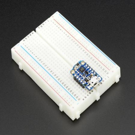 디바이스마트,오픈소스/코딩교육 > 아두이노 > 아두이노 호환보드,Adafruit,Adafruit Trinket - Mini Microcontroller - 5V Logic [ada-1501],Atmel ATtiny85 기반 / 5V Trinket / Mini-USB / Reset button / 31mm x 15.5 x 5mm /2015년9월부로mini usb 커넥터 대신 micro usb 커넥터로 변경되었습니다.