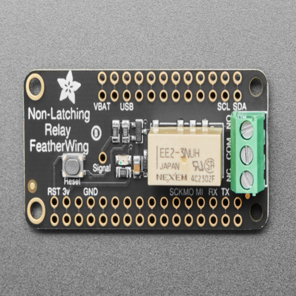 디바이스마트,MCU보드/전자키트 > 전원/신호/저장/응용 > 릴레이,Adafruit,Adafruit Non-Latching Mini Relay FeatherWing [ada-2895],250VAC 나 DC 파워를 사용하는 Feather 보드에서 램프, 팬, 솔레노이드 및 다른 장치의 전원을 컨트롤 할 수 있습니다. Non-Latching 릴레이입니다.