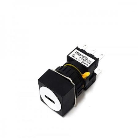 디바이스마트,스위치/부저/전기부품 > 산업용 스위치/제어 기기 > 제어/안전 스위치,Koino,셀렉터 키 스위치 KSL-16SK3-2,은합금으로 제작되었으며, 접점은 일반 기계 부품에서부터 저전류를 사용하는 곳까지 폭넓게 사용가능. 중국 국가 강제성 상품인증