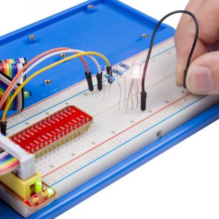 디바이스마트,오픈소스/코딩교육 > 라즈베리파이 > 라즈베리파이 교육용키트,SunFounder,라즈베리파이용 기초 센서 키트 [CZ0126S],Raspberry Pi 3 학습을 위한 최적의 센서 키트 / 저항, LED, microSD 메모리,브레드보드, 점퍼와이어 등으로 구성되어 있습니다. / Raspberry Pi 3 Model B 미포함