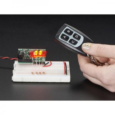 디바이스마트,MCU보드/전자키트 > 통신/네트워크 > RF/LoRa,Adafruit,Simple RF T4 Receiver - 315MHz Toggle Type [ada-1097],※Toggle형 리시버 모듈 , 전용 리모컨 필수 / 전용 리모컨으로 4개의 Pin을 무선으로 활성화/비활성화 시킬수 있는 모듈입니다.