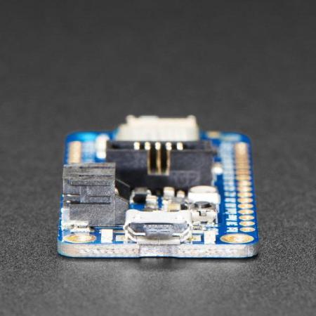 디바이스마트,오픈소스/코딩교육 > 파이썬/IoT 개발 보드 > nRF52840/nRF54L15,Adafruit,Adafruit Feather nRF52840 Express [ada-4062],아두이노 호환 / 저전력 2.4GHz 스펙트럼 무선 프로토콜 / IOS 또는 안드로이드 스마트폰, 태블릿을 사용하는 휴대용 프로젝트에서 사용하기에 적합 / 3.7V 리튬폴리머 배터리용 커넥터가 있으며 배터리 충전 기능이 내장되어 있음