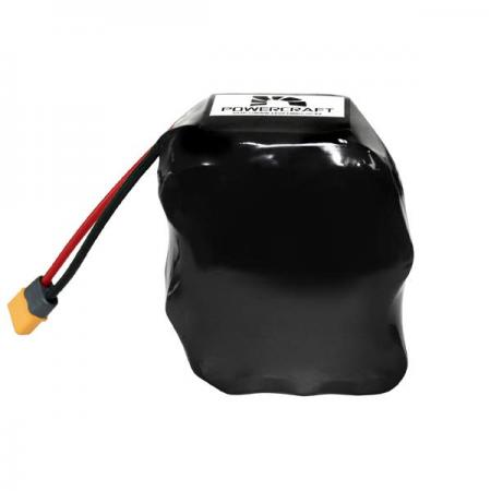 디바이스마트,전원/파워/배터리 > 배터리/배터리홀더 > 배터리팩 Pack > 리튬인산철 LiFePo4,디바이스몰,12.8V 9,900mAh 리튬인산철(LiFePO4) 배터리팩 - 35A BMS [DMBP-LF128-4S3P-B35],제조사 : 파워크래프트 / 셀 규격 : ANR26650 / 셀연결방식 : 4S3P / 내부 셀 갯수 : 16개 / 전압 : 12.8V / 용량 : 9900mAh / 소재 LiFePo4 / 출력단자 : 피복전선, XT-60A(옵션) / 특징 : 35A BMS