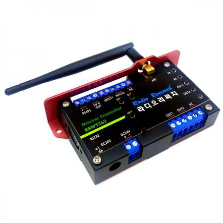 디바이스마트,MCU보드/전자키트 > 통신/네트워크 > RF/LoRa,라디오리써치,다채널 무선 송수신 IO보드 (RRWT262),RS232로 입출력 / 케이스 내부 옵션 조정 시 RS485로 입출력 가능 / 2스위치 입력 / 2릴레이 Drive