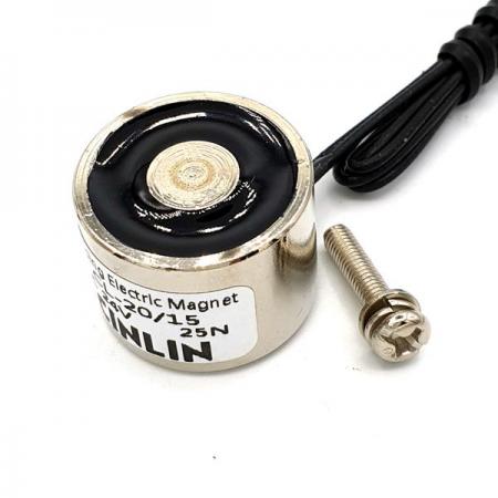 디바이스마트,스위치/부저/전기부품 > 지원부품 > 자석/네오디움 > 자석(전자석/홀더),CINLINELE,24V 130mA 25N 방습 전자석홀더 [20/15-24V],전류 공급시에 자성이 생기는 제품으로 짧은시간 강력한 흡착력을 가집니다.