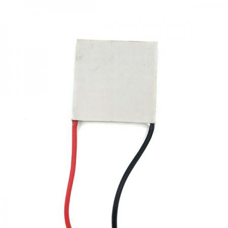 디바이스마트,RLC/수동소자 > 필터/페라이트코어/펠티어 > 열전기/펠티어모듈 > 펠티어소자,SZH,펠티어소자 TEC1-12704 30*30mm [SZH-PT002],펠티어 냉각소자 / 사이즈 30x30 / 정격 전압 12V / 최대 전압 15.5V / 최대 전류 3.2A / 소비전력 38W