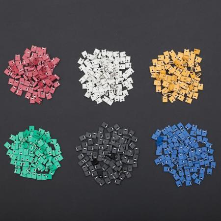 디바이스마트,커넥터/PCB > 핀헤더/IC 소켓 > 점퍼/션트 소켓 > 2.54mm pitch 점퍼소켓,DFROBOT,Jumper Cap (600pcs) [FIT0140],적,백,황,녹,흑,청 각각 100개, 총합 600개의 2.54mm 전용 션트 세트 입니다.