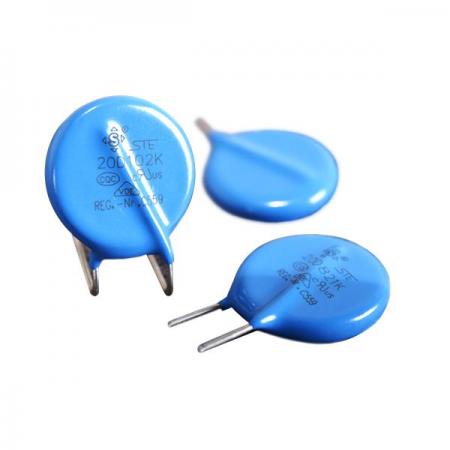 디바이스마트,RLC/수동소자 > 바리스터/비드/Surge Absorber > DIP 바리스터,(주)티일렉트로닉스,STE 20D 361K,딥 바리스터 / 정격 전압 AC 230V / DC 300V / 항복 전압  360V / 최대제한전압 595V / 최대전류 100A / 20파이