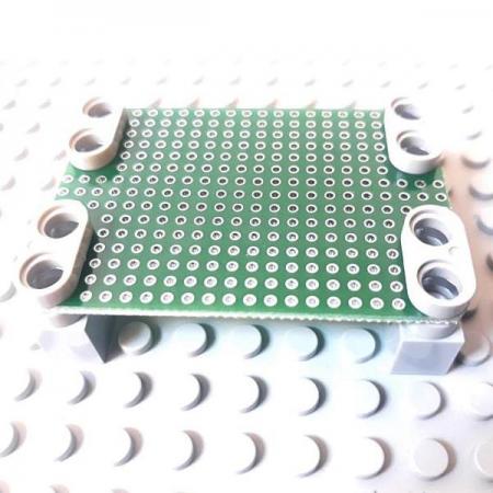 디바이스마트,오픈소스/코딩교육 > 아두이노 > 아두이노 교육용키트,인터보드,DIY - Technic 7x5 Brick Kit,가로56mm x 세로 40mm, 2.54 핀 규격의 헤더핀을 갖는 아두이노 모듈에 사용